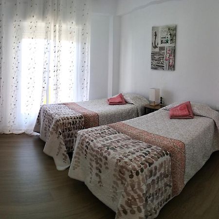Ricardo Hostal Apartamento 3 Habitaciones Alicante Exterior foto